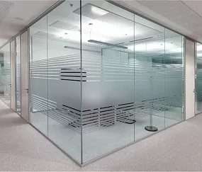 Стеклянные перегородки
