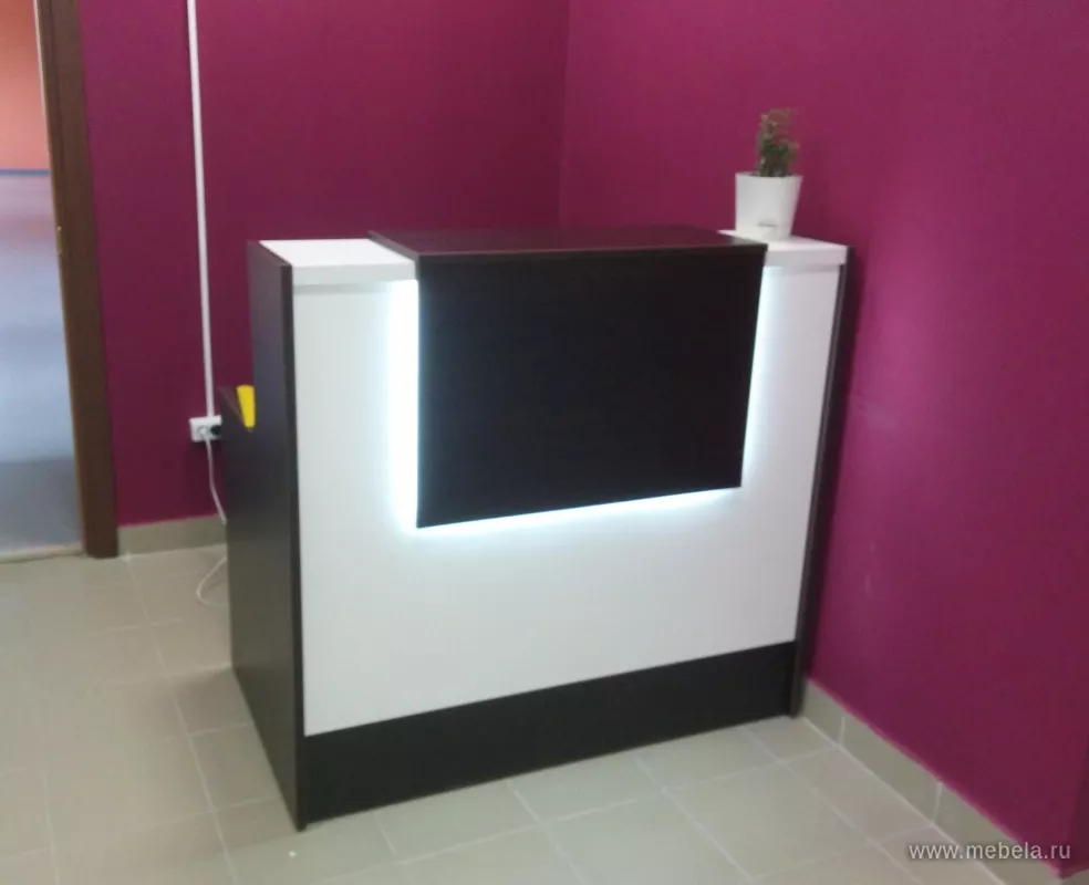 Дар Мебель | стойка ресепшн Style Wenge, офисный интерьер, живое фото