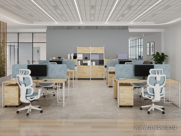 Стол для переговоров на металлических опорах