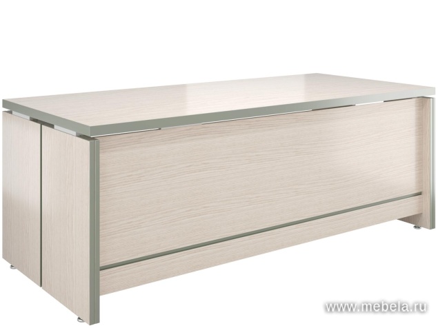 Офисный письменный стол для руководителя Bella Vita