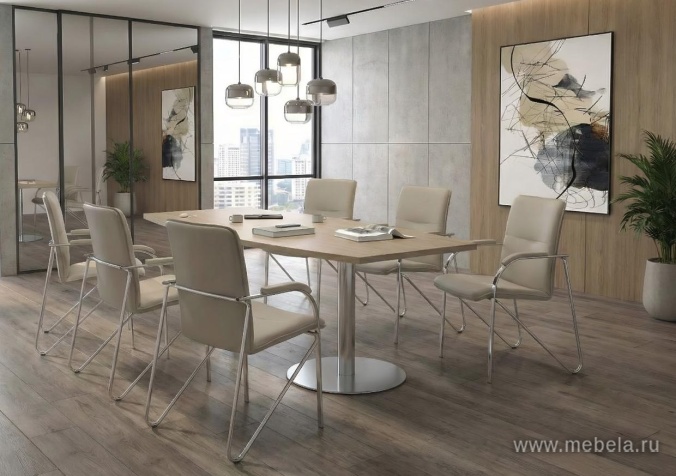 Офисный шкаф для документов узкий закрытый