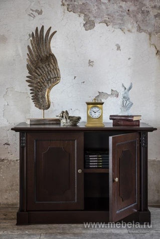 Греденция 2 двери 