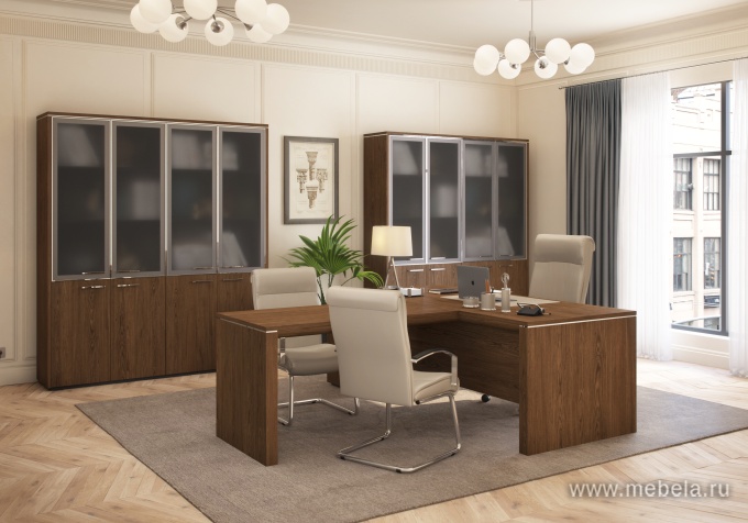 Офисный шкаф для документов низкий закрытый