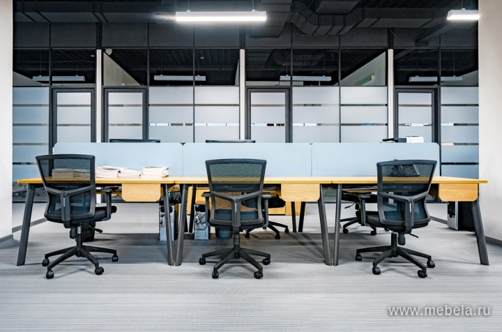 Стеллаж высокий