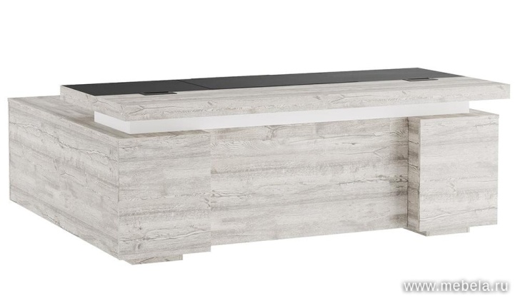 Офисный шкаф-гардероб для одежды