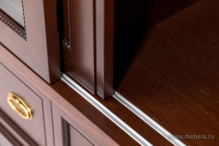 Греденция 2 двери 