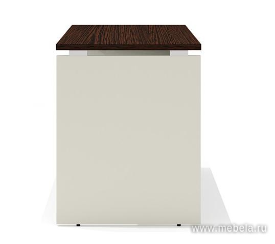 Стол рабочий офисный прямой