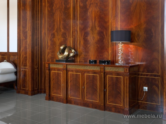 Офисный шкаф для бумаг