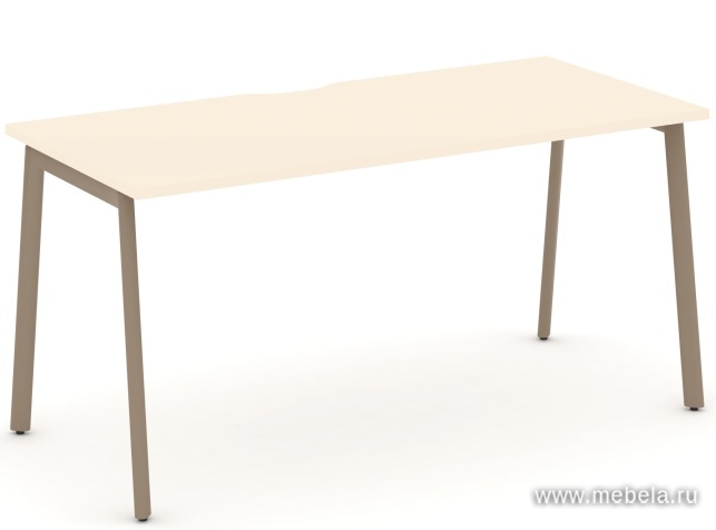 Стол письменный на металлокаркасе