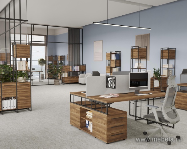 Стол для переговоров на металлических опорах