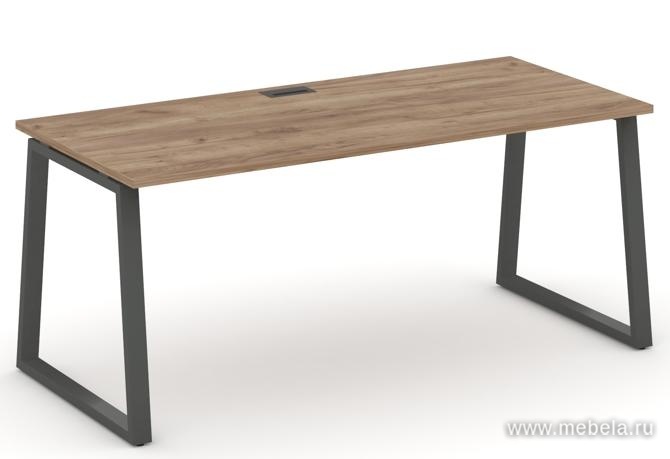 Стол руководителя на металлокаркасе