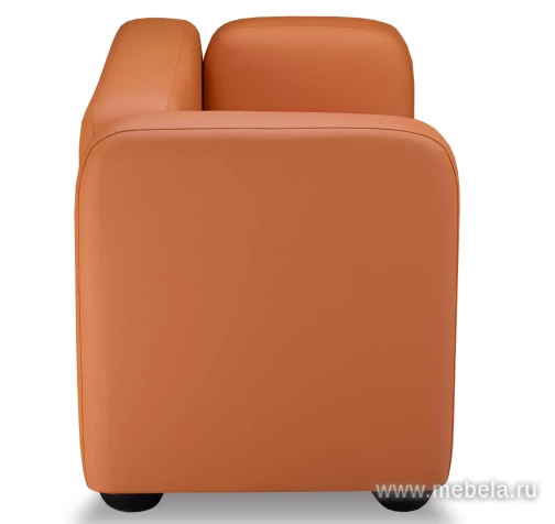 Диван двухместный