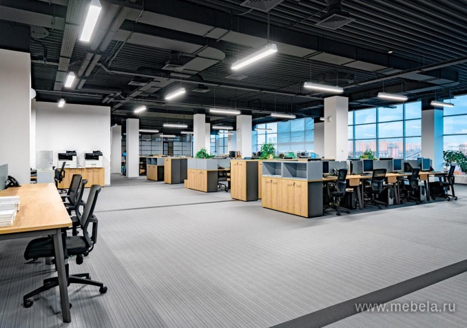 Стеллаж высокий