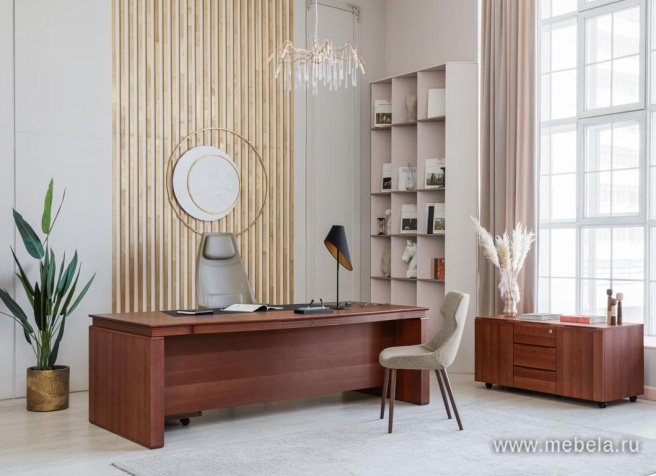 Стол руководителя