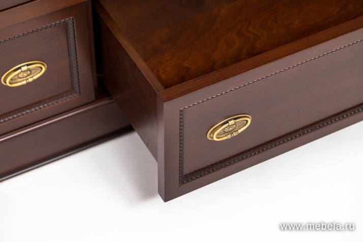 Греденция 2 двери 