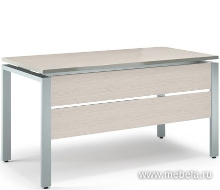Стол на металлокаркасе письменный прямой с царгой