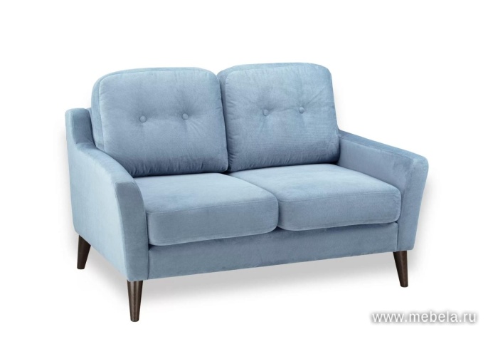 Диван 3-х местный (деревянные опоры)