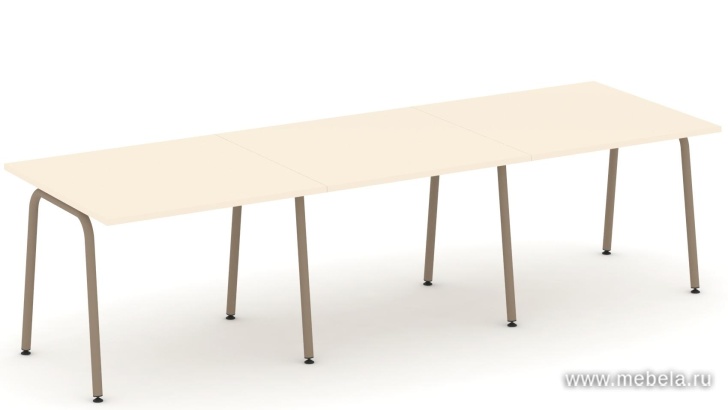 Стол переговорный на металлокаркасе