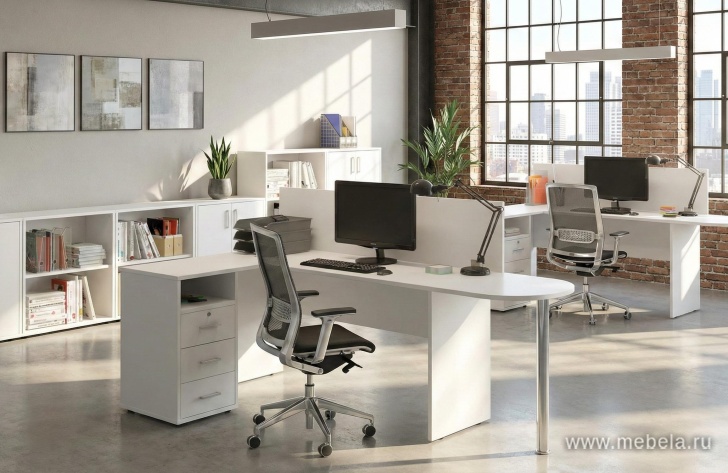 Тумба низкая с раздвижными фасадами