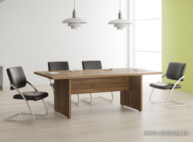 Офисный шкаф высокий