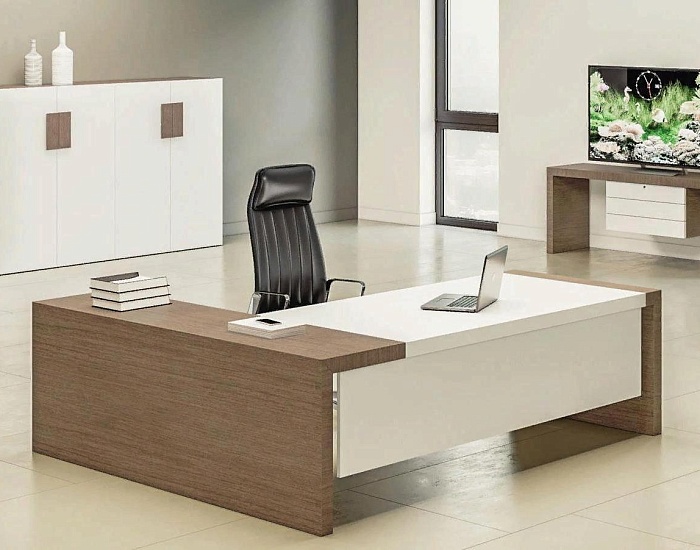 фото кабинет руководителя Кио					