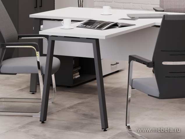 Стол руководителя с греденцией (Лев / Прав)