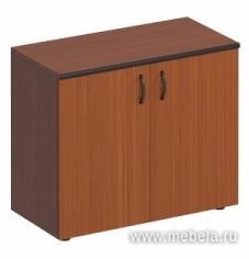 Офисный шкаф низкий закрытый