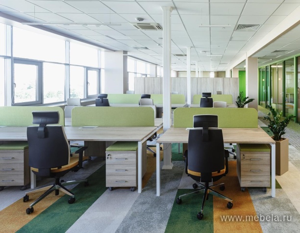 Стол для переговоров