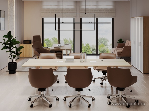 Стол переговорный на металлокаркасе на А-образных хромированных опорах (с лючком)