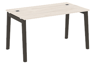 Стол рабочий руководителя, опоры - массив дерева