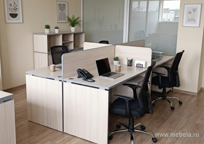 Офисный шкаф средний узкий