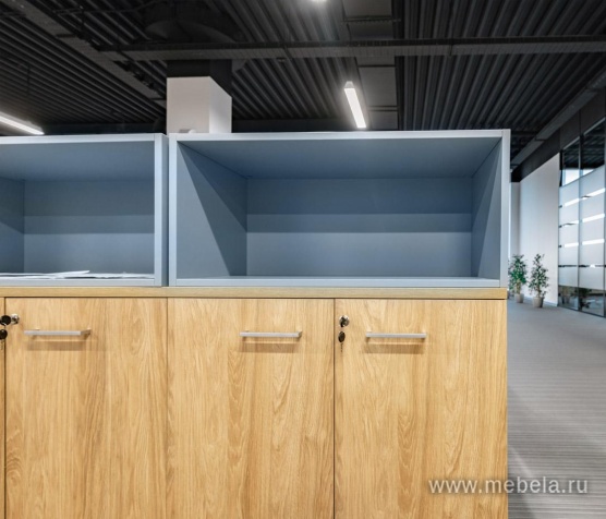 Стеллаж высокий