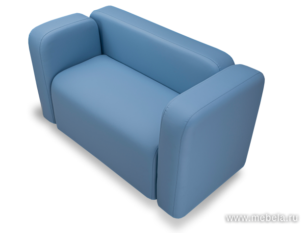 Диван двухместный