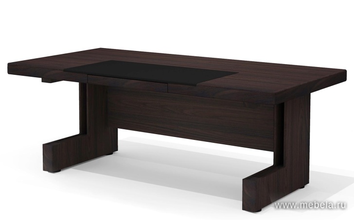 Стол руководителя с опорами для установки тумб (используются тумбы Sd-30, Sd-31R/L)