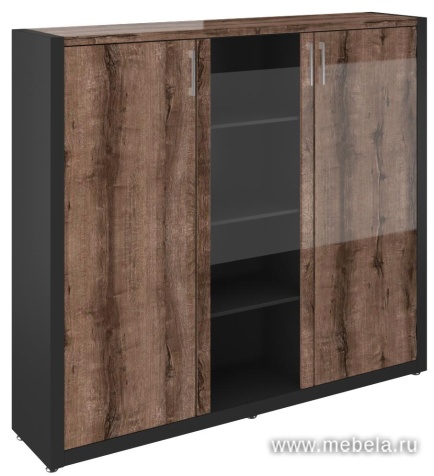 Офисный шкаф (гардероб в правой двери)