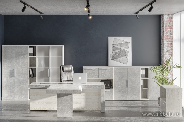 Офисный шкаф высокий 3 створки, с нишей