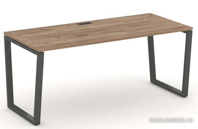 Стол руководителя на металлокаркасе