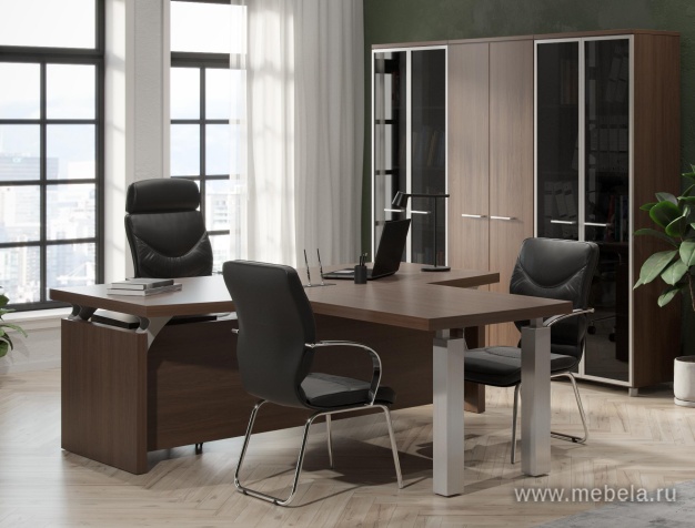 Стол руководителя