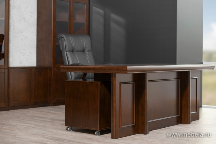 Столешница для стола переговоров