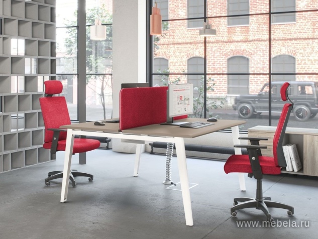 Стол на металлокаркасе МТ 2 скоса